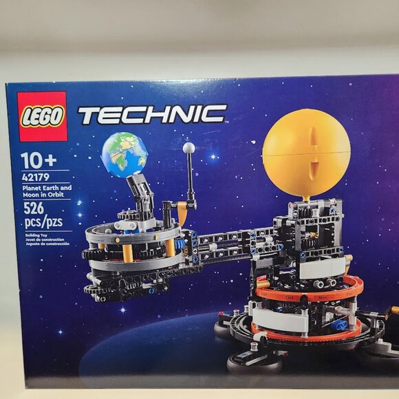 42179 LEGO Technic Planet Earth Moon Sun in Orbit Building Set Outer Space Solar - Picture 9 of 13
